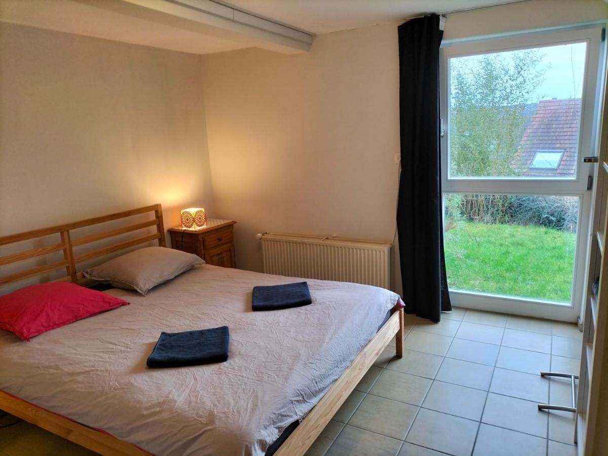 Appartement 2 Chambres Au Calme Et Au Vert, A Лувен-ла-Ньов Екстериор снимка
