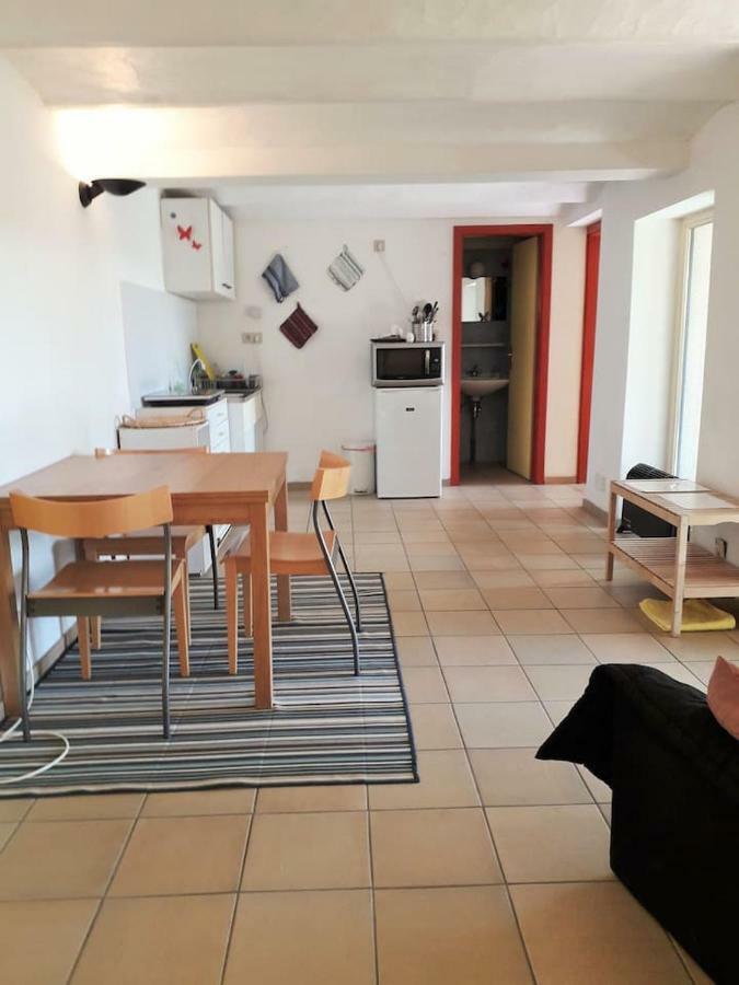 Appartement 2 Chambres Au Calme Et Au Vert, A Лувен-ла-Ньов Екстериор снимка